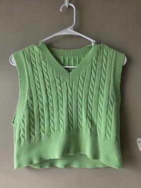 Cable Knit V-Neck Sweater Vest in Bright Green